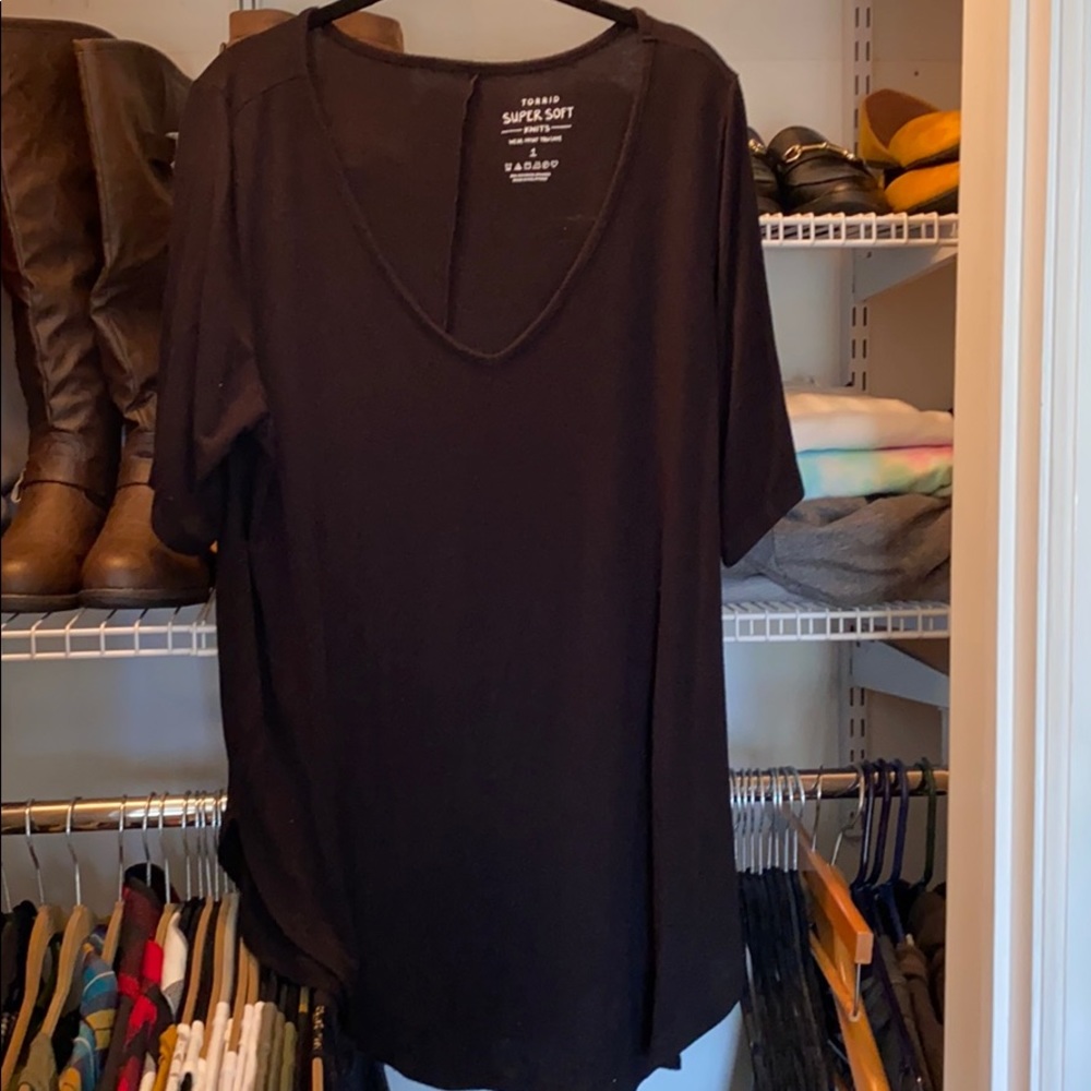 Torrid black tee